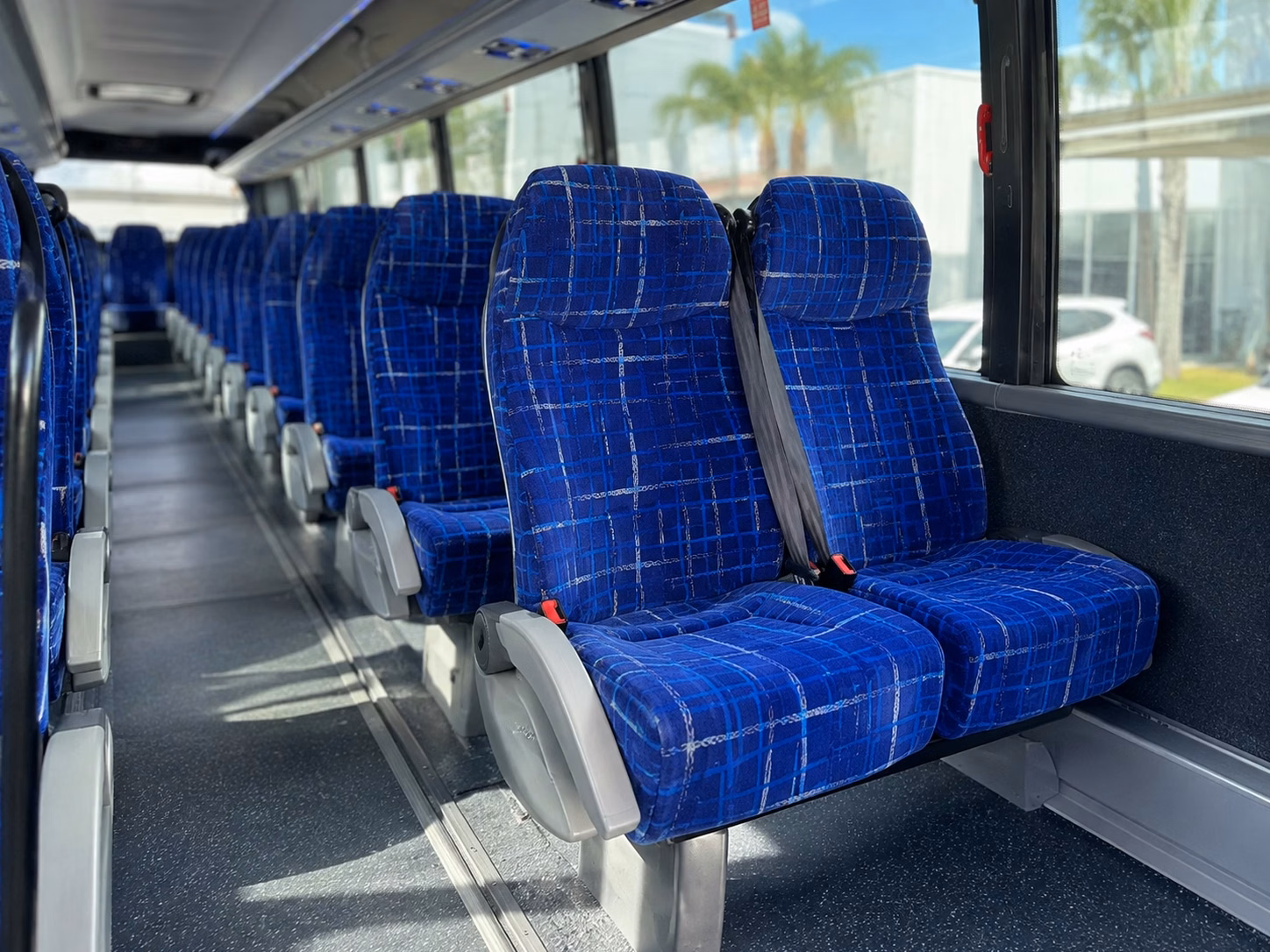 airport shuttle buses for wedding guests flying into newark liberty