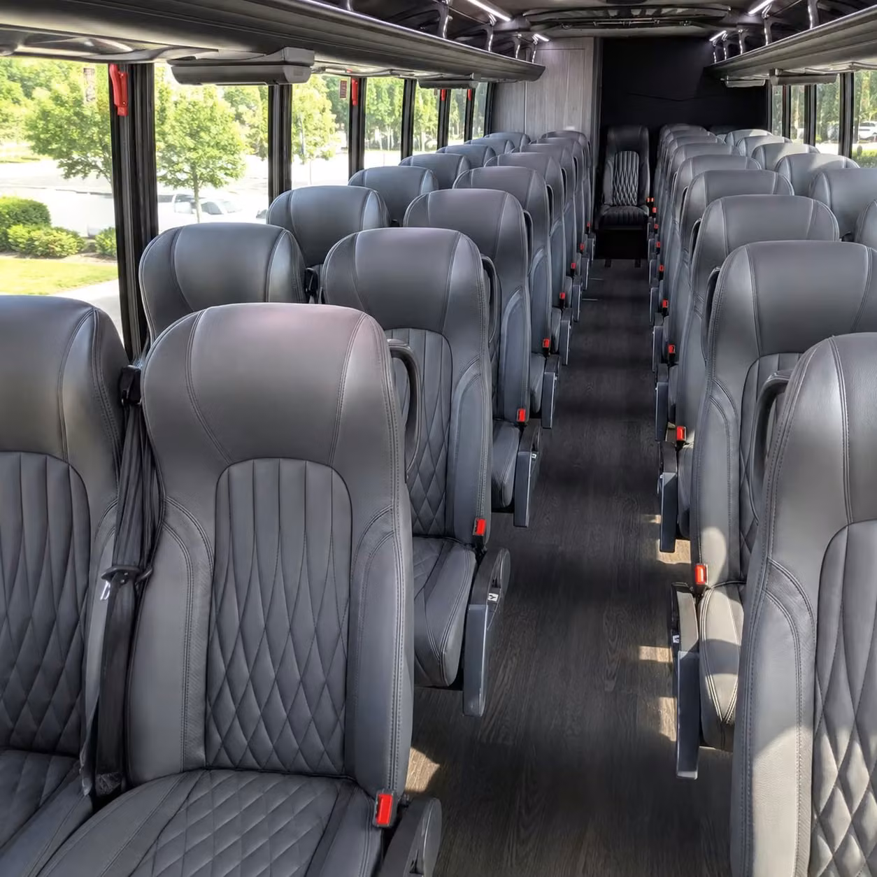 newark 25 passenger minibus rental