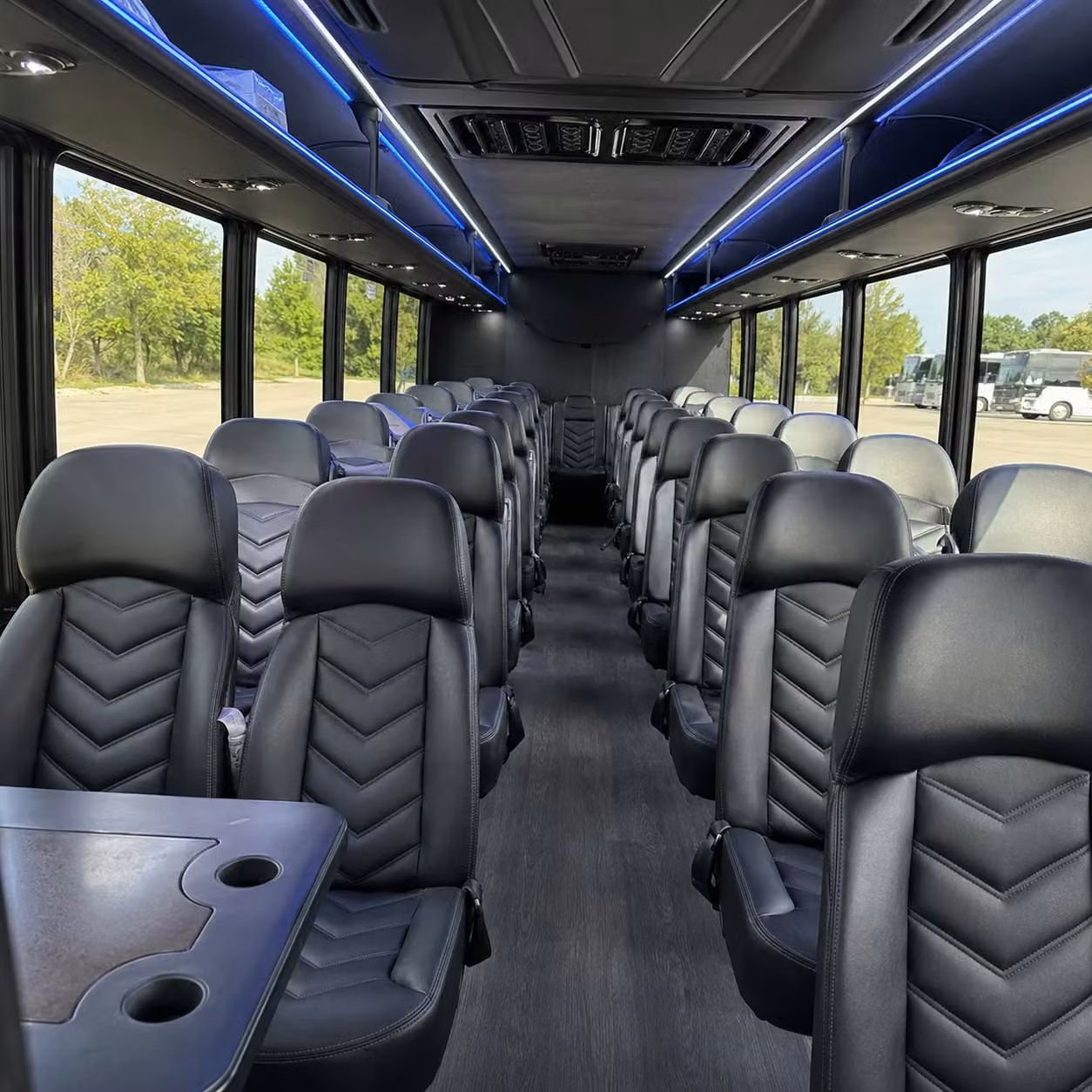 newark 35 passenger minibus rental