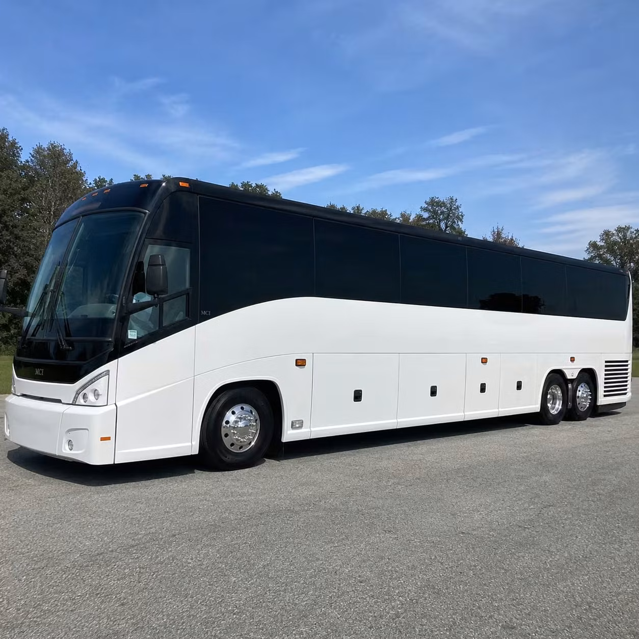 newark charter bus rental exterior