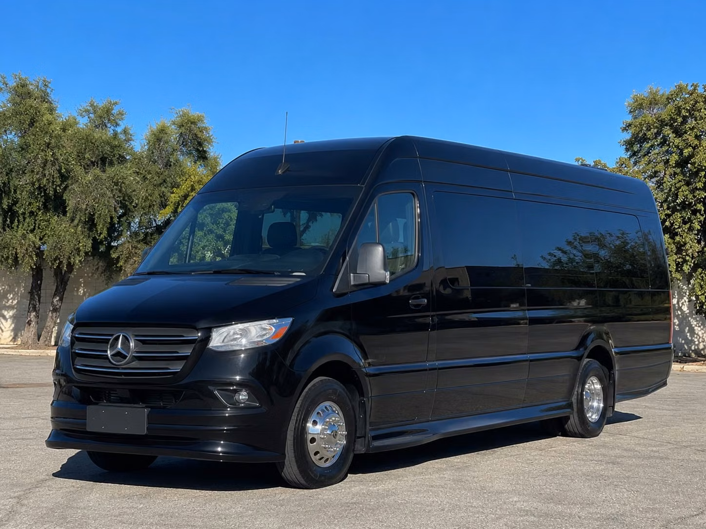 transportation serving newark and nearby cities